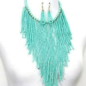 Fringe necklace